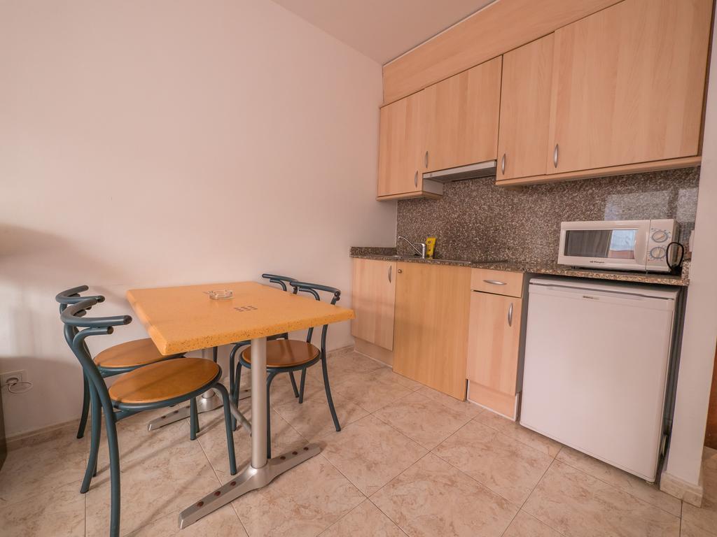 Apartaments Ar Easy Santa Anna II Lloret de Mar Eksteriør bilde