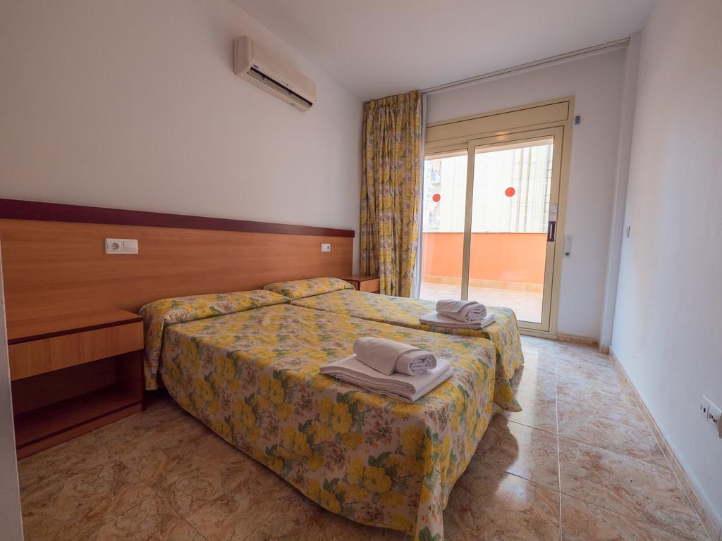 Apartaments Ar Easy Santa Anna II Lloret de Mar Eksteriør bilde